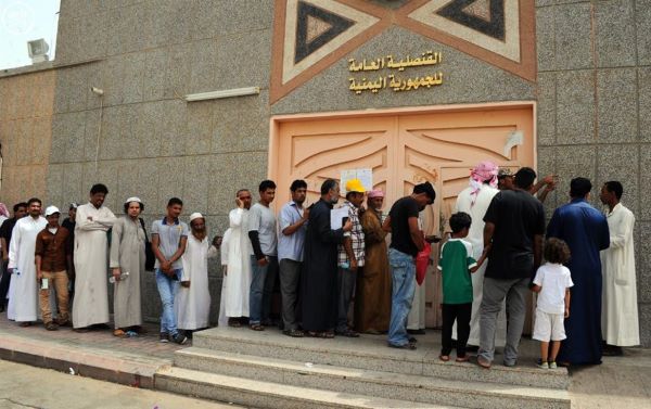 القنصلية اليمنية بجدة تنفي اتفاقها مع مختبر سعودي لفحص الراغبين بالعودة