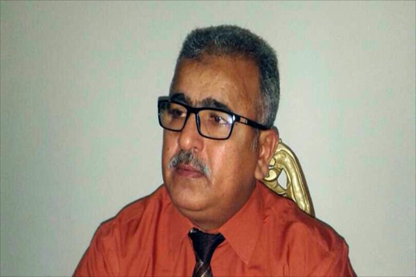 القيادي الجنوبي عبدالكريم السعدي يدعو الشرعية لحسم معركة استعادة عدن وإنقاذ أهلها من الأوبئة والعصابات