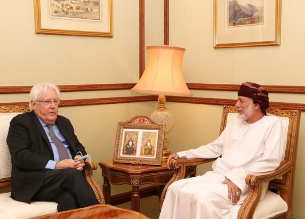 المبعوث الأممي ينتظر لقاء وفد الحوثيين في مسقط بعد لقاء المسؤولين العمانيين