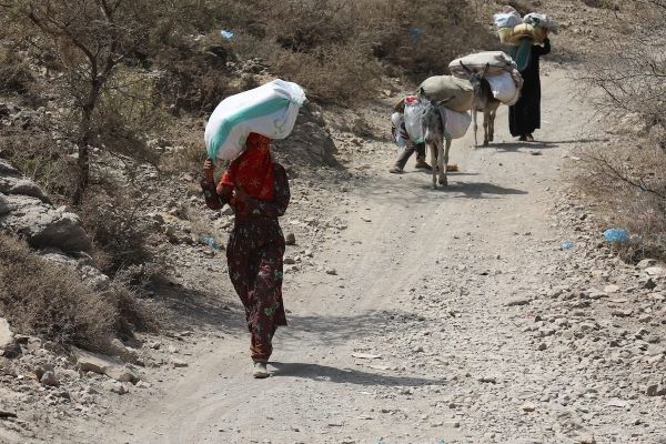 صحيفة بريطانية: العام الحالي سيكون أسوأ أعوام الجوع في اليمن