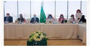 اللجنة الرباعية الدولية المعنية باليمن تشدد على ضرورة عودة الحكومة إلى عدن