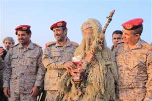 رئيس هيئة الأركان: اليمنيون يدا واحدةوسنتجه جميعاً لتحرير صنعاء ولا عذر اليوم لأحد.