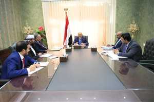 مجلس القيادة الرئاسي يحمل مليشيا الحوثي مسؤولية عرقلة أول رحلة من مطار صنعاء