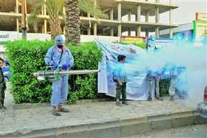 تدشين حملة رش ضبابي بمدينة مأرب لمكافحة البعوض الناقل للامراض.