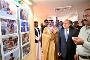 بتمويل البرنامج السعودي.. رئيس مجلس القيادة الرئاسي يدشن حزمة من المشاريع التنموية والحيوية في عدن