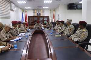 رئيس الأركان يزور المنطقة العسكرية الخامسة ويؤكد أن جهود اعداد وبناء القوات المسلحة تتم وفق أسس ومعايير علمية وطنية.