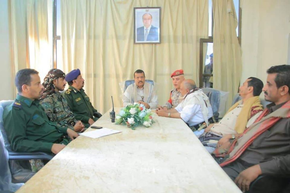 السلطة المحلية بمأرب توجه بإغلاق أسواق القات مؤقتا