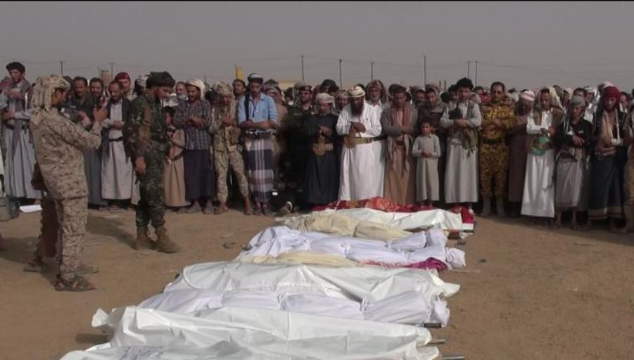 تشييع مهيب لشهداء الجيش والأمن في مأرب