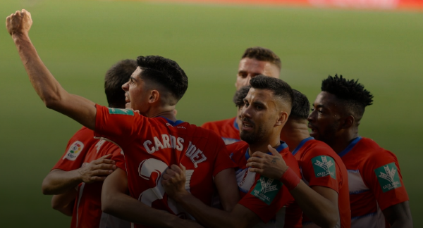 غرناطة يحقق فوزا مثيرا على خيتافي ويعزز موقعه بالمركز الثامن