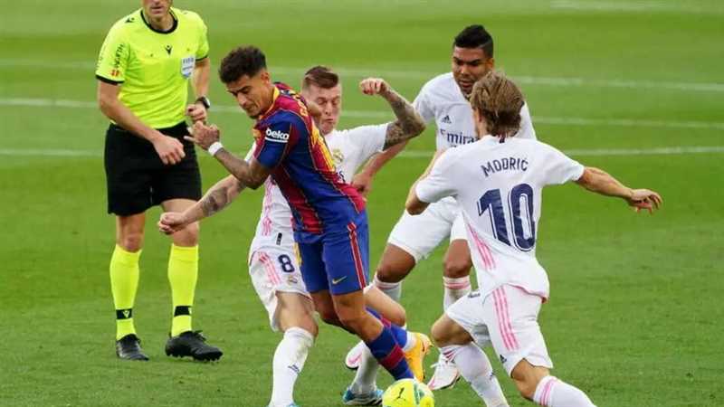 صفعات الكلاسيكو تتوالى على وجه برشلونة