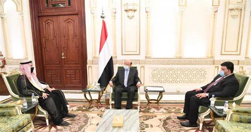 رئيس الجمهورية يشيد بالعلاقات المتينة بين اليمن والكويت