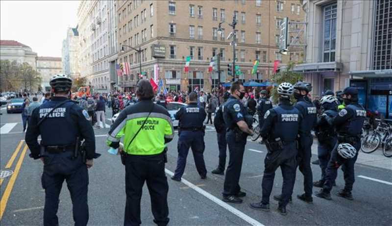 صدامات بين أنصار ومناهضي ترامب في واشنطن