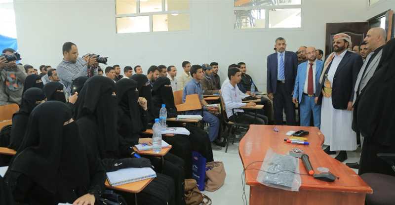 محافظ مأرب ورئيس جامعة اقليم سبأ يدشنان العام الجامعي الجديد