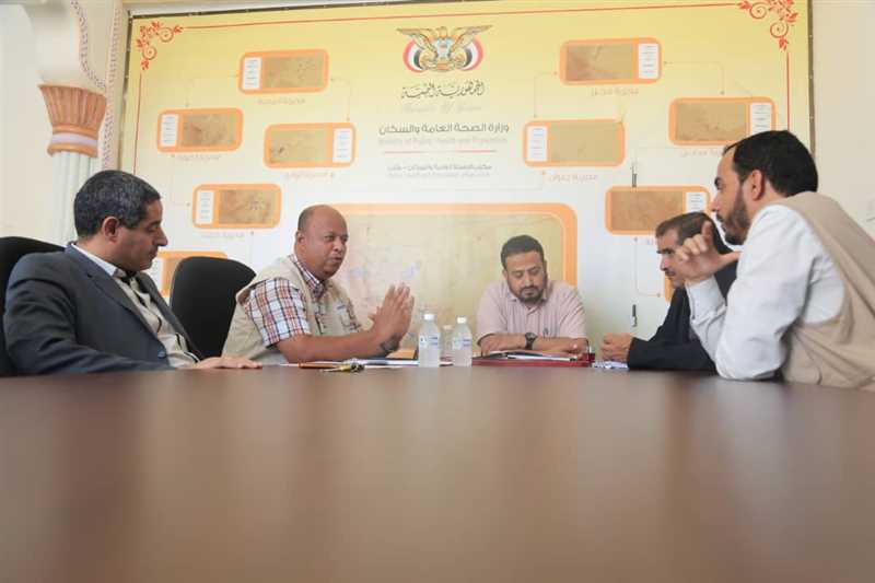 الإتفاق على إقامة مخيم جراحي مختص بالأذن في مستشفى كرى بمارب منتصف ديسمبر الجاري