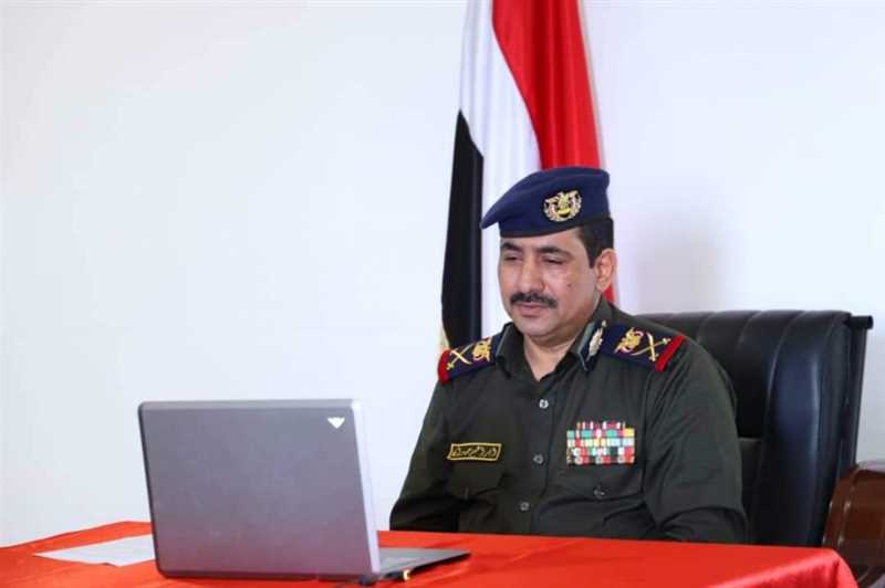 وزير الداخلية يناقش مع الملحق القانوني بالسفارة الامريكية التعاون بين البلدين في مجال مكافحة الإرهاب والجريمة