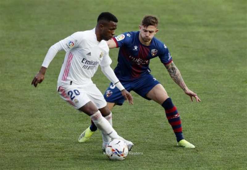 بعد تحقيقه فوزاً مهماً على خيتافي.. فينيسيوس: ريال مدريد سينهي الليجا على ما يرام