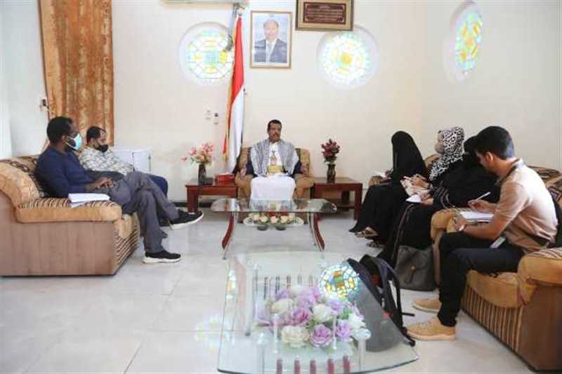 مناقشة تدخلات منظمة أوكسفام القادمة وتقييم مشاريعها السابقة بمأرب