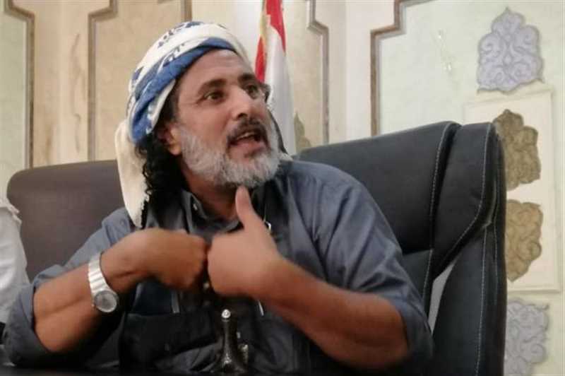 استجابة لدعوة محافظ مارب.. العكيمي يدعو أبناء الجوف للنفير والتعبئة العامة لمواجهة مليشيا الحوثي