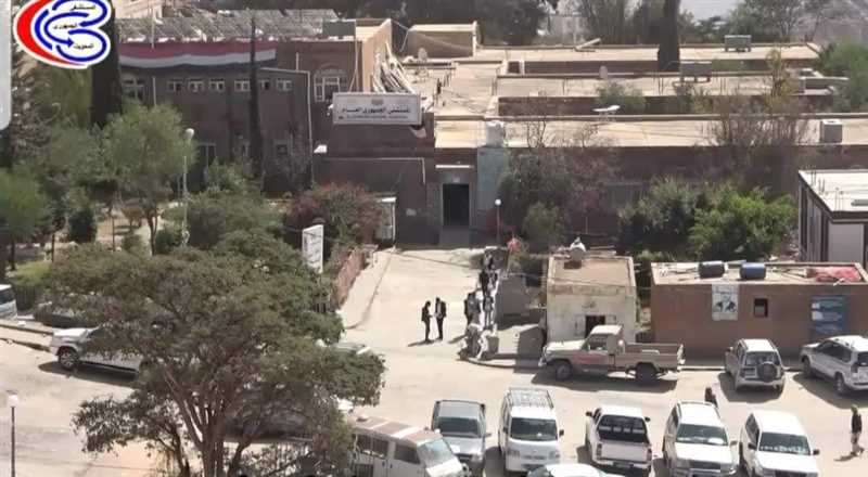 كورونا يفتك بسكان مدينة المحويت ومليشيات الحوثي تنهب المواطنين