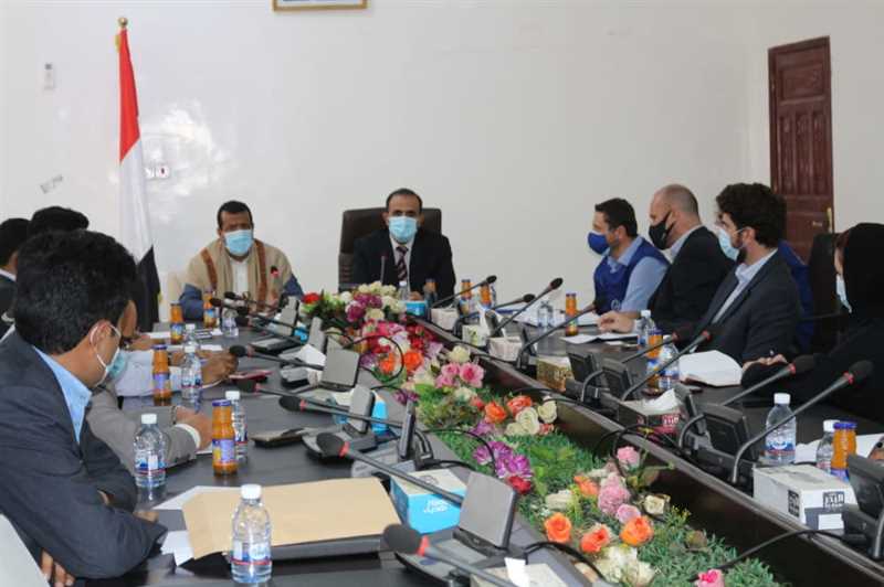 وزير الصحة يناقش مع المنظمات الدولية وضع واحتياجات القطاع الصحي بمأرب