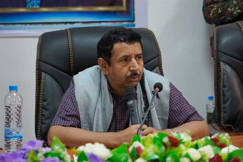 محافظ شبوة: سنقف مع ملاك الأراضي الذين يلتزمون بالمخططات الحضارية في عتق