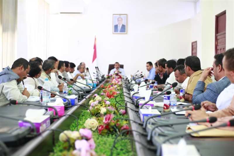 مأرب:مناقشة تحضيرات تنفيذ مشروع تعزيز المرونة المؤسسية والاقتصادية مع الـ(UNDP)