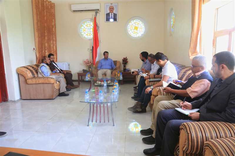 وكيل المحافظة يناقش مع منظمة الصحة العالمية وضع القطاع الصحي بمارب ويشدد على فتح مكتباً لها بالمحافظة.