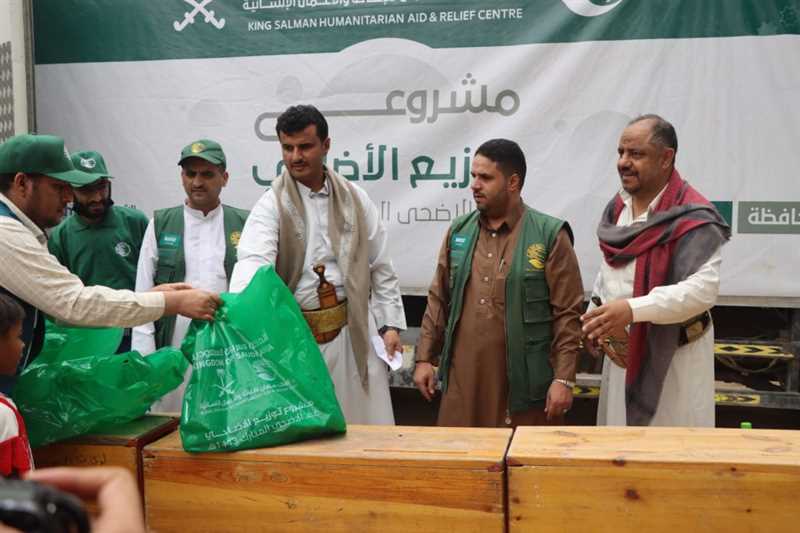 مدير عام الوحدة التنفيذية لإدارة مخيمات النازحين بمأرب.. مشروع الاضاحي يغطي 27 % فقط من نسبة الاحتياج.