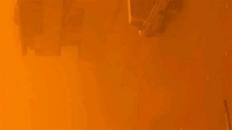 عاصفة رملية تضرب مأرب وتتسبب بأضرارا  في مخيمات النازحين