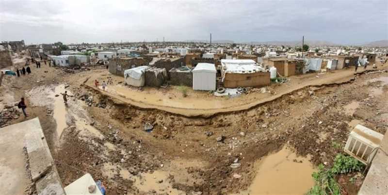 الوحدة التنفيذية لمخيمات النازحين بمأرب ..الوضع كارثي وتدخلات شركاء العمل الإنساني لا تكفِ ولم تغطِ نصف الاحتياج.