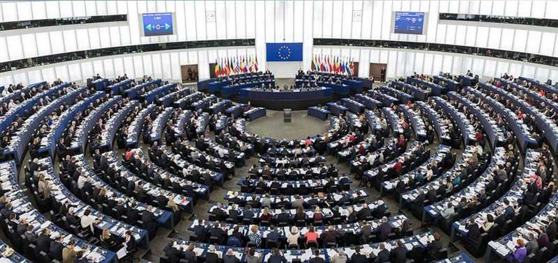 البرلمان الأوروبي يطالب بمعاقبة مرتكبي قمع الاحتجاجات وانتهاك حقوق الإنسان في إيران