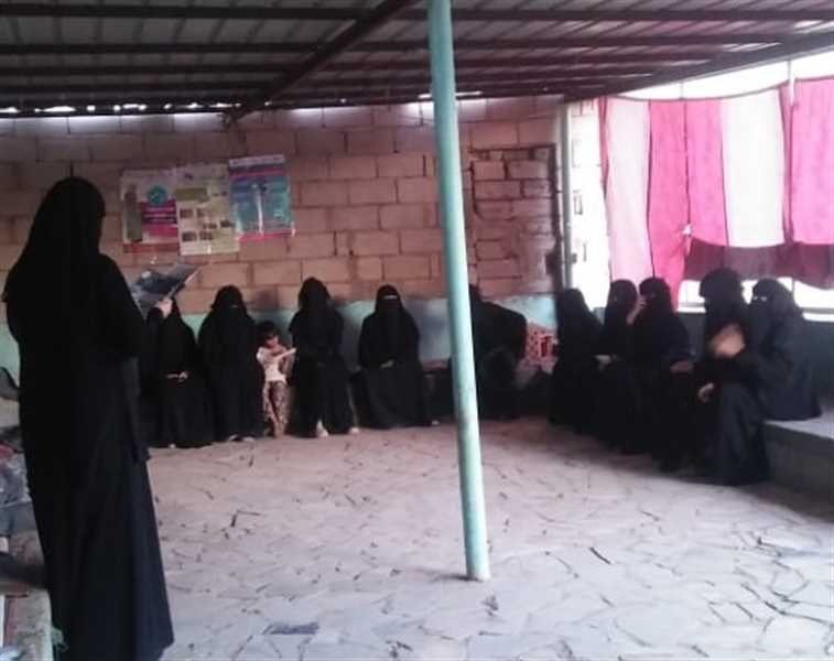 مكتب الصحة ينفذ حملة توعية للوقاية من الأوبئة في 11 مخيما للنازحين بمأرب.