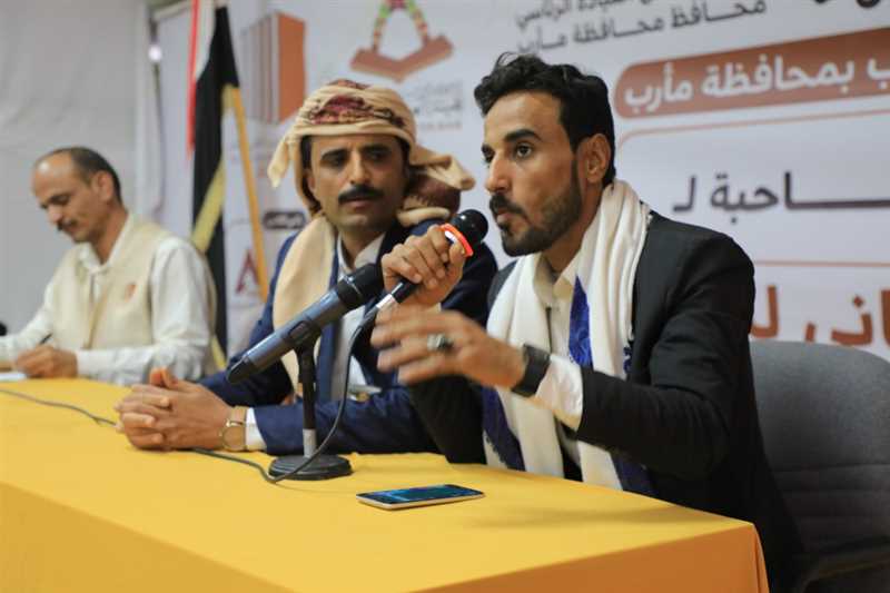 أمسية شعرية  باللون الشعبي ضمن فعاليات معرض مأرب الثاني للكتاب