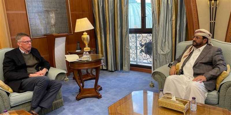 العرادة خلال لقائه المستشار العسكري للمبعوث ..يحذر  من خطورة الرضوخ لمليشياالحوثي وابتزازها للمجتمع الدولي من خلال تهديدهاالملاحة الدولية