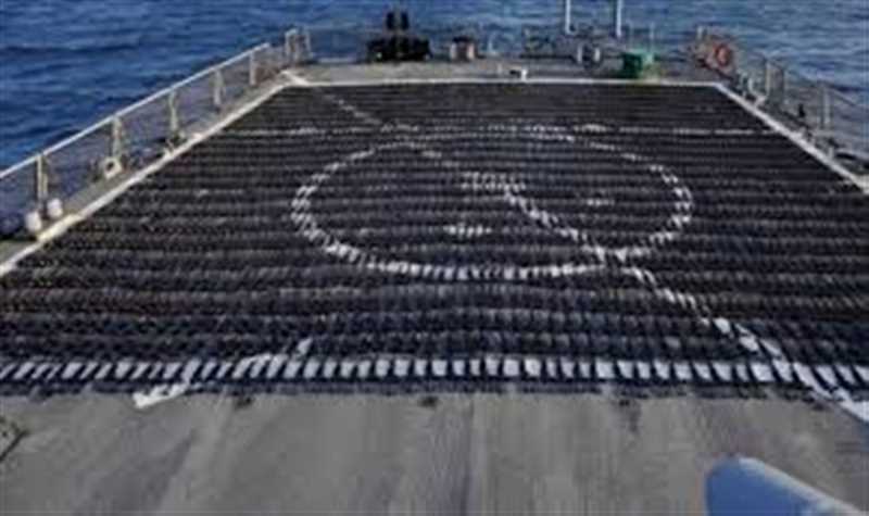 البحرية الفرنسية تضبط أسلحة إيرانية كانت في طريقها للمليشيات الحوثية الإرهابية.