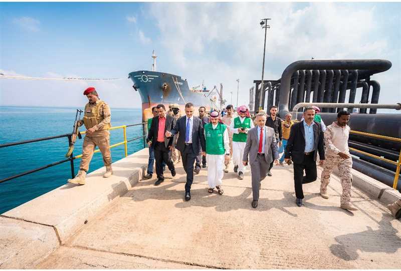 وصول ثالث دفعات منحة المشتقات النفطية السعودية الجديدة الى عدن.