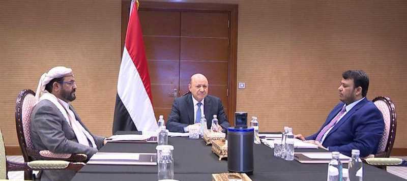 مجلس القيادة الرئاسي في اجتماعه اليوم  يقر عدد  من الإجراءات.