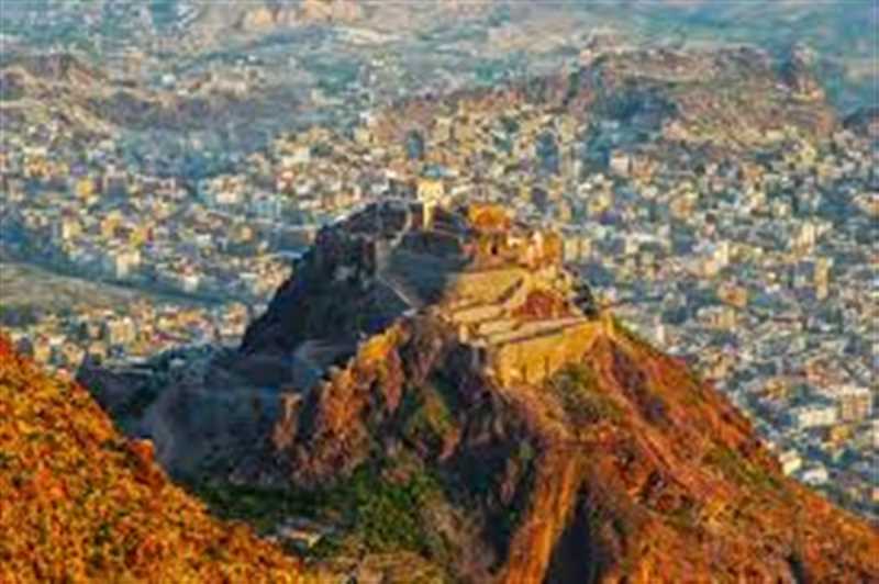 أحزاب تعز تؤكد أن الطريق إلى إيقاف صلف الحوثي وإرهابه لن يكون إلا بحشيد قوى المشروع الوطني.