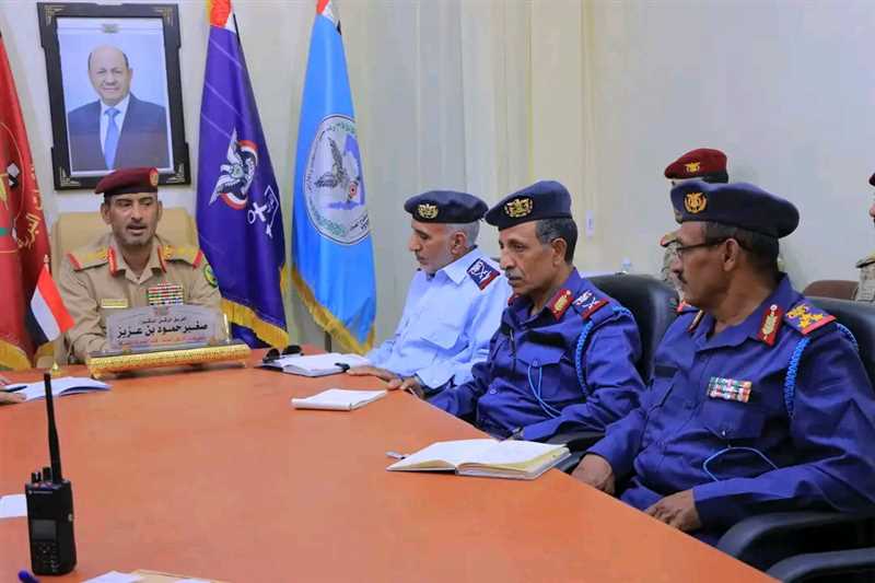 مارب: مجلس كلية الطيران والدفاع الجوي يناقش سير أعمال التسجيل والقبول للدفعة ال34 للعام الجاري.