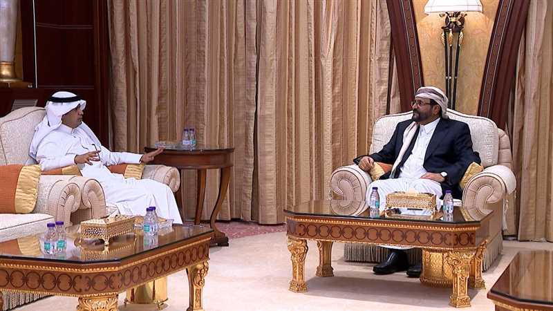 عضو مجلس القيادة العرادة يؤكد وقوف اليمن إلى جانب السعودية والكويت في النزاع مع إيران بشأن حقل الدرة.