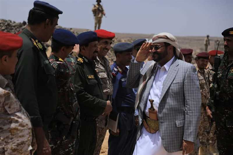 عضو مجلس القيادة الرئاسي سلطان العرادة يصل مأرب بعد جولة خارجية.