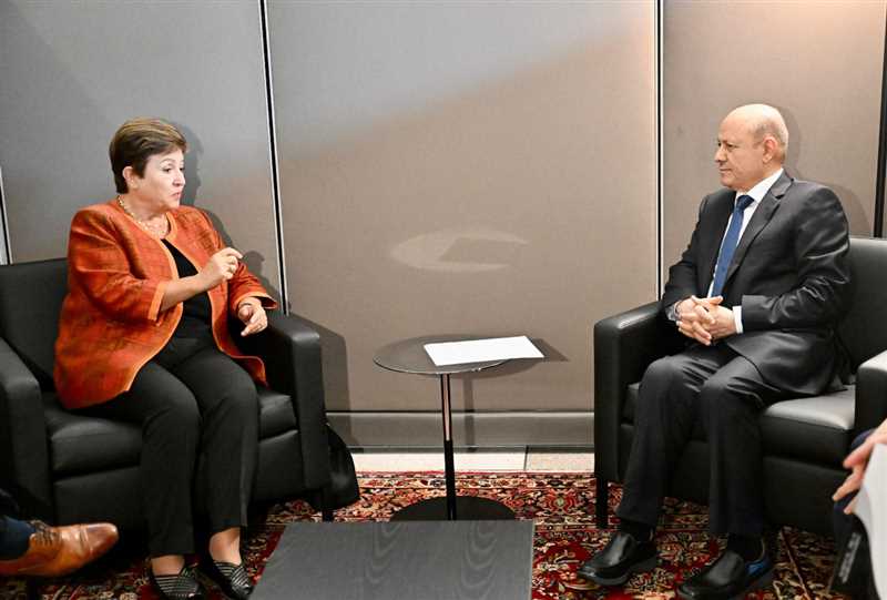 رئيس مجلس القيادة امام قمة التنمية المستدامة: حرب المليشيات اعادت اليمن عقودا الى الوراء .