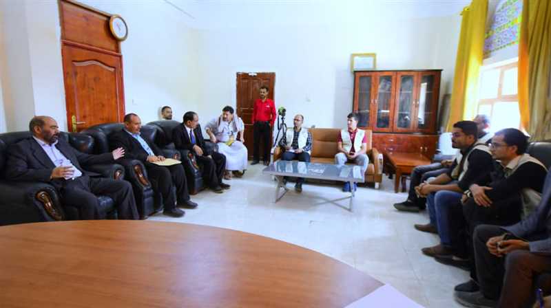 وكيل مأرب يرحب بالدور الانساني لمنظمة اكسبت انترناشونال اليابانية بالمحافظة