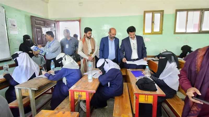 أكثر من 5 آلاف طالبا وطالبة يؤدون اختبارات إتمام الشهادة الثانوية العامة بمأرب